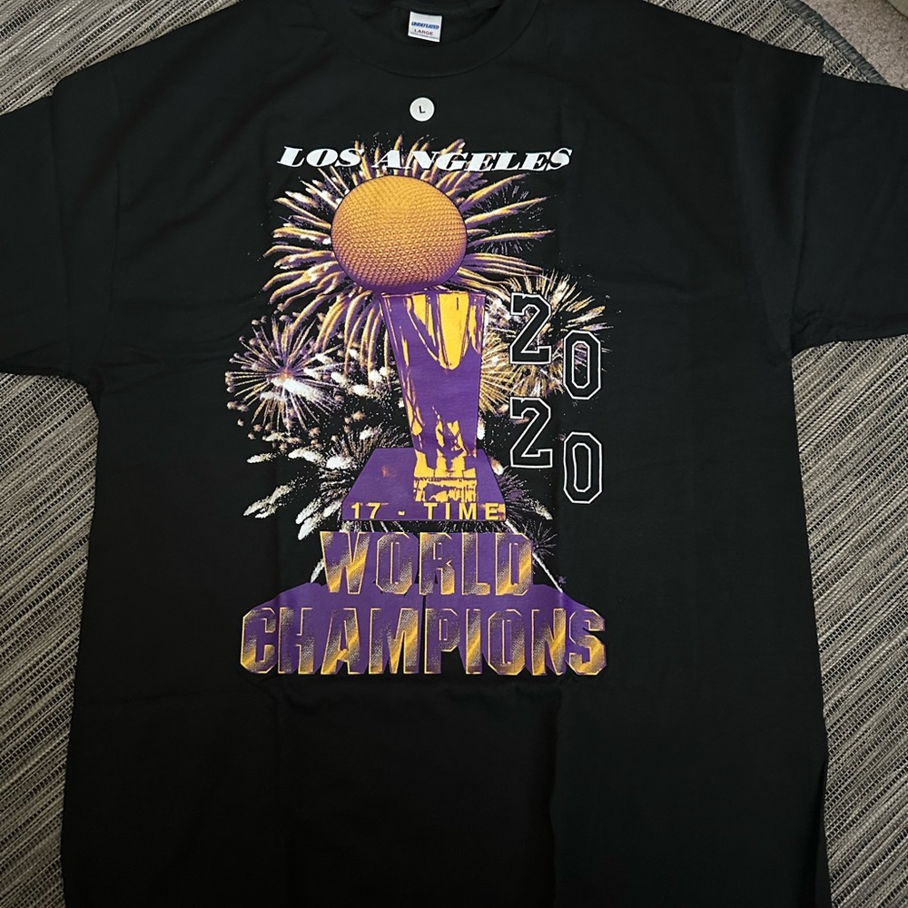 Exclusive Undefeated Black Los Angeles Lakers 2020 Champions T-Shirt- Large
